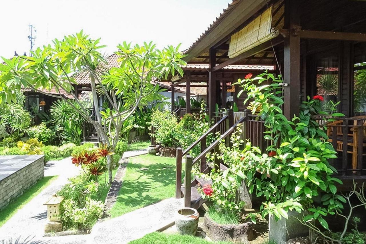 Perdana Homestay Lembongan นูซาเลมโบงัน ภายนอก รูปภาพ