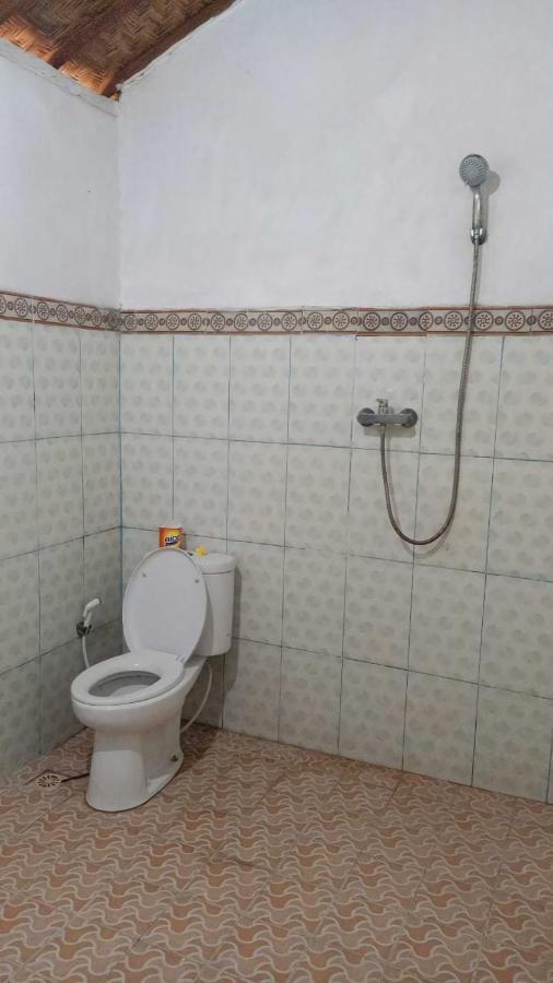 Perdana Homestay Lembongan นูซาเลมโบงัน ภายนอก รูปภาพ