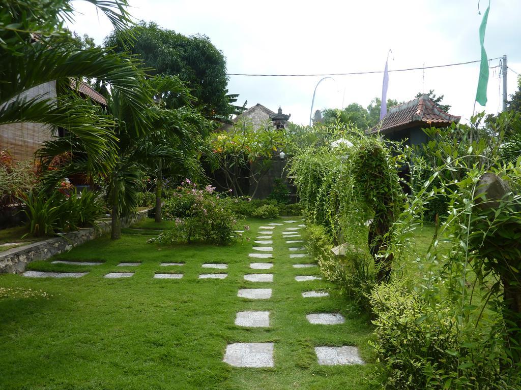 Perdana Homestay Lembongan ภายนอก รูปภาพ